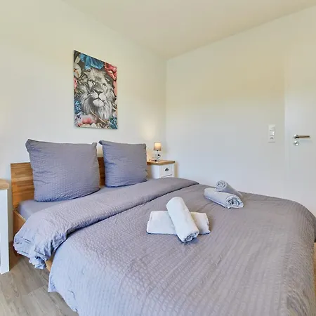 Jan Apartment *